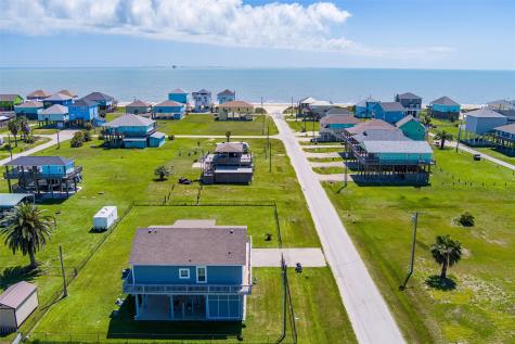 872 O Neil Road Crystal Beach TX 77650
