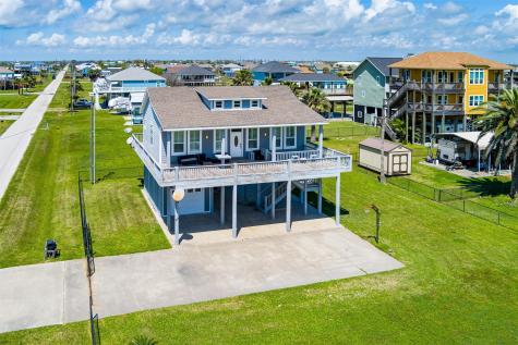 872 O Neil Road Crystal Beach TX 77650