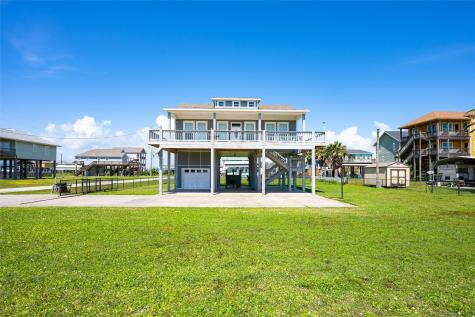 872 O Neil Road Crystal Beach TX 77650