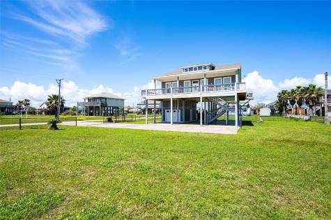 872 O Neil Road Crystal Beach TX 77650