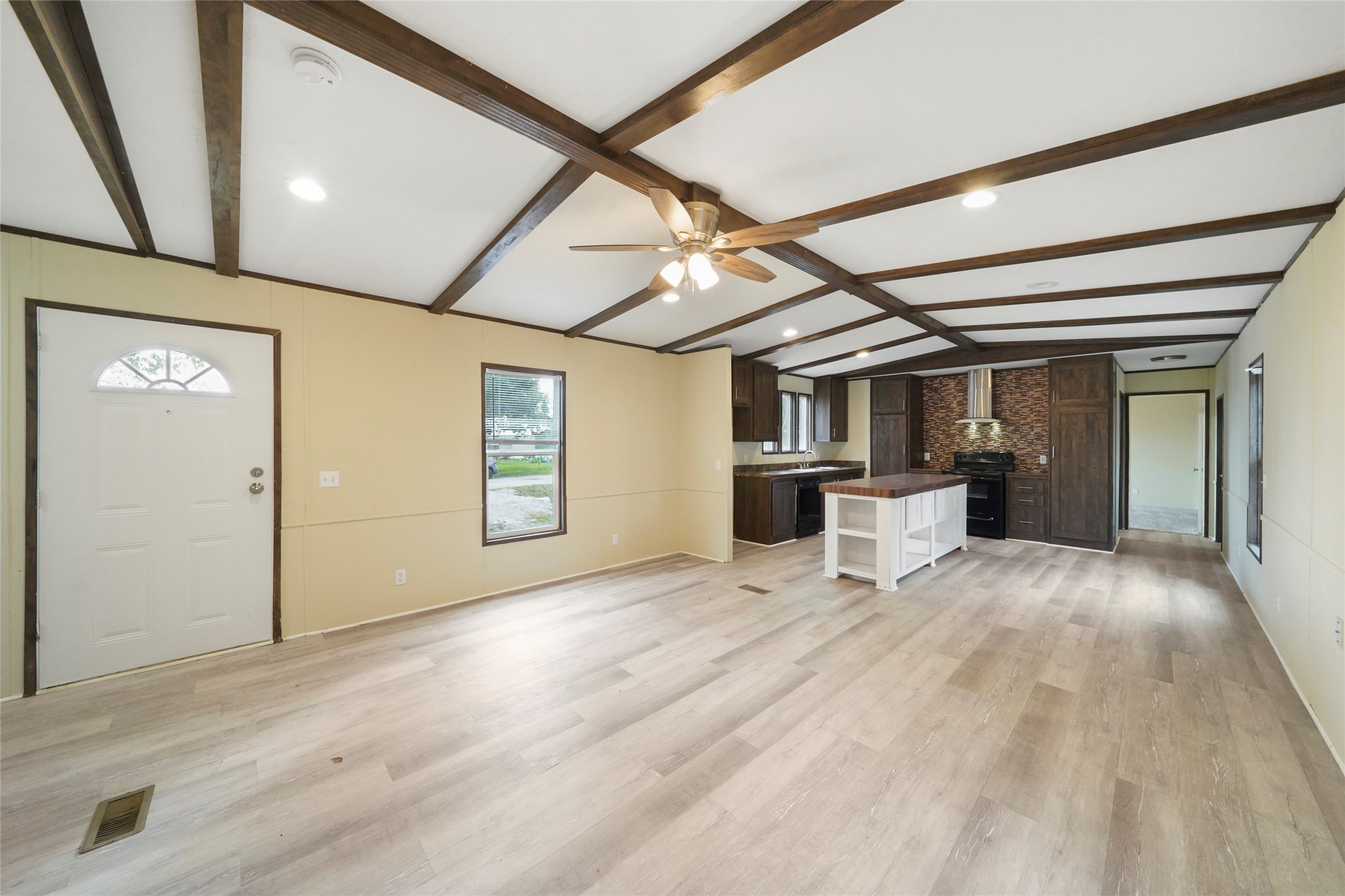 171 Country Oaks Street Brazoria TX 77422