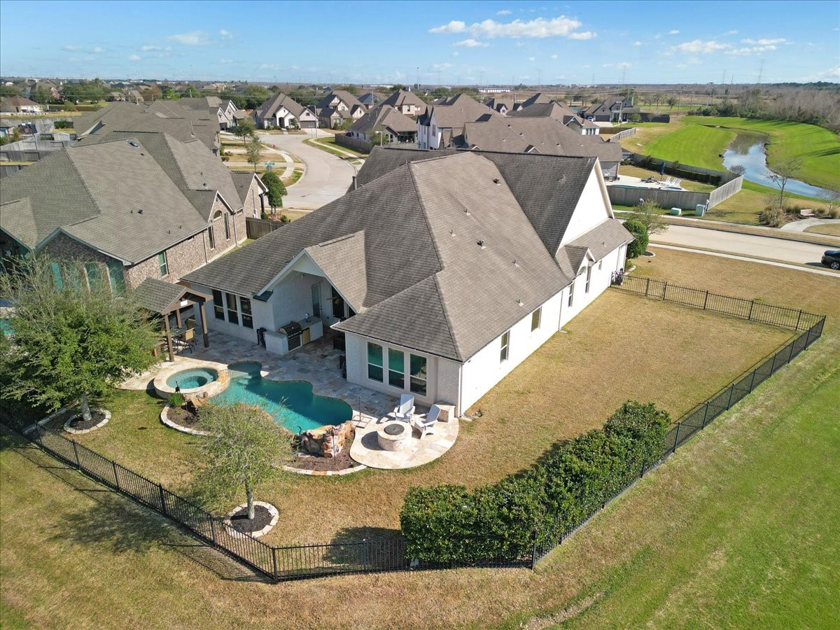 1724 Waterlilly River Lane League City TX 77573