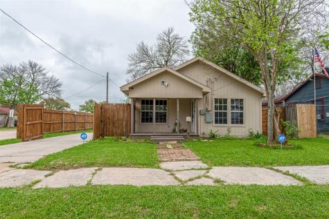 234 E 1st Street Deer Park TX 77536