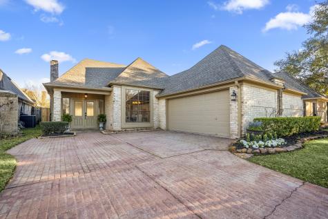 5611 Glen Pines Drive Houston TX 77069