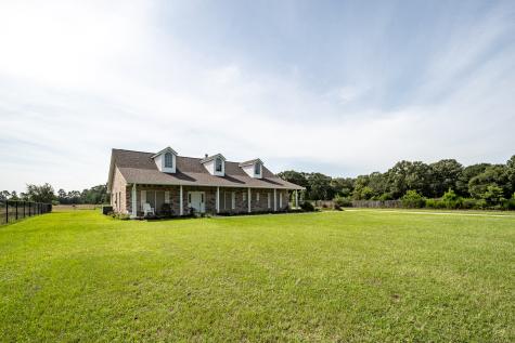 15953 1st Street Splendora TX 77372
