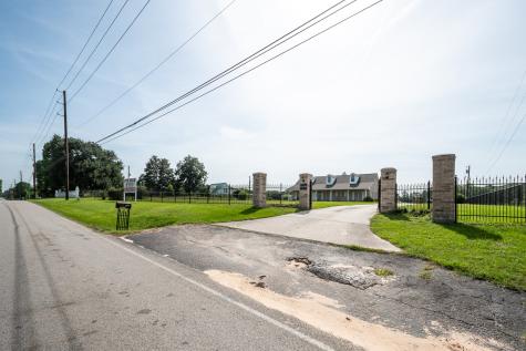 15953 1st Street Splendora TX 77372