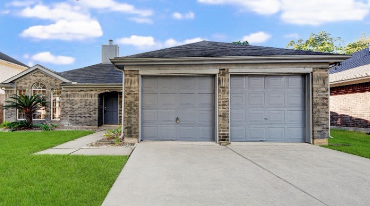 7707 Hudson Oaks Drive Houston TX 77095