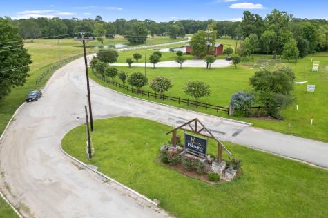 215 Center Street Cleveland TX 77327