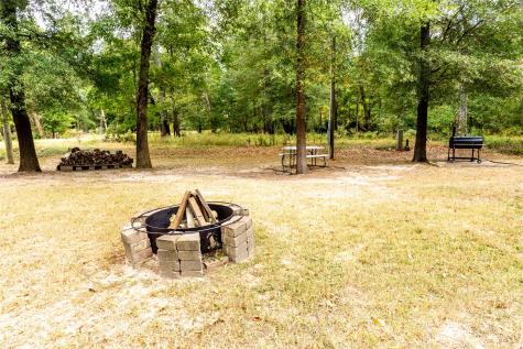 215 Center Street Cleveland TX 77327