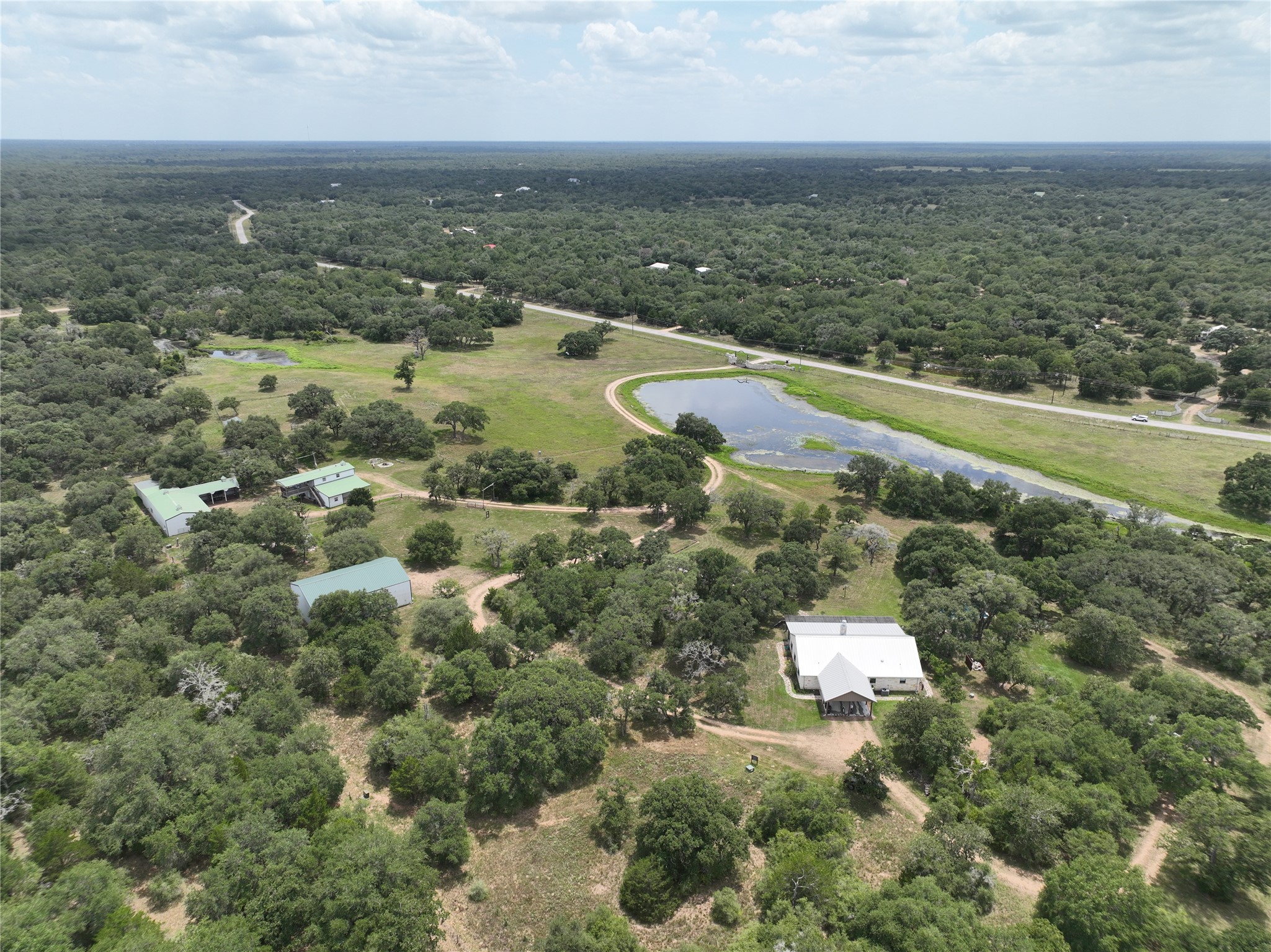 2003 Oakridge Road Weimar TX 78962