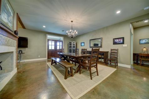 2003 Oakridge Road Weimar TX 78962