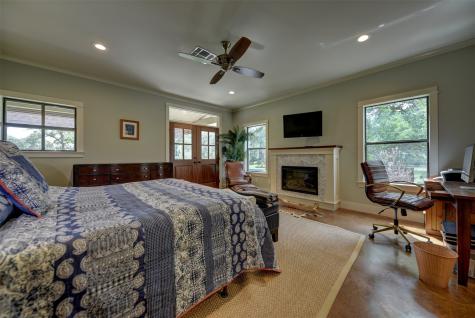 2003 Oakridge Road Weimar TX 78962