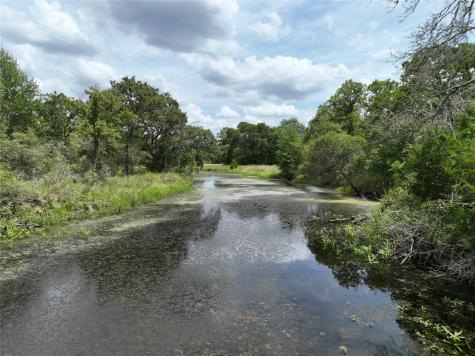 2003 Oakridge Road Weimar TX 78962