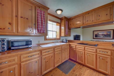 2003 Oakridge Road Weimar TX 78962