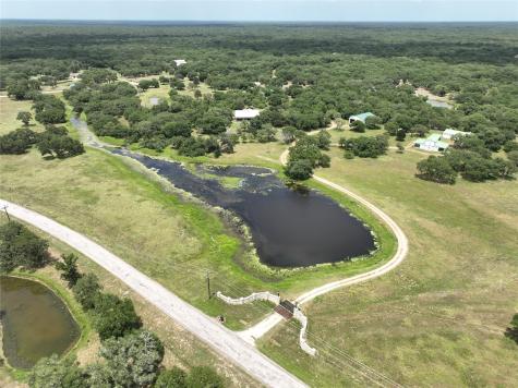 2003 Oakridge Road Weimar TX 78962