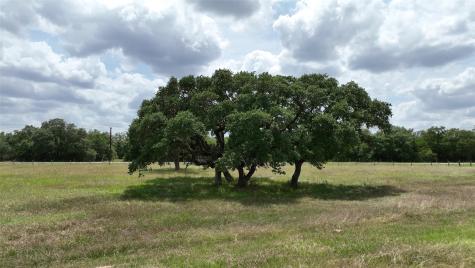 2003 Oakridge Road Weimar TX 78962