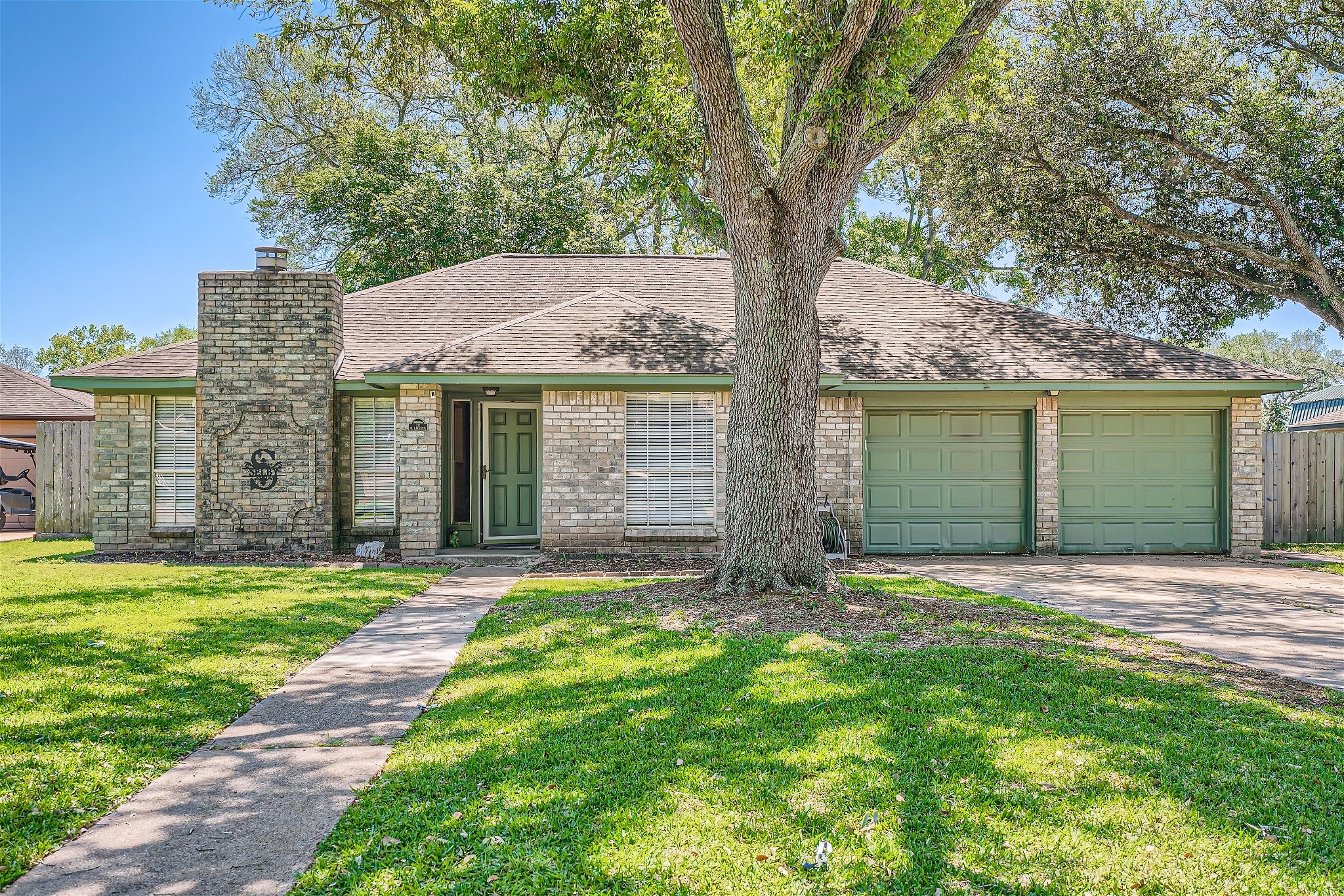 211 W Larkspur Drive Alvin TX 77511