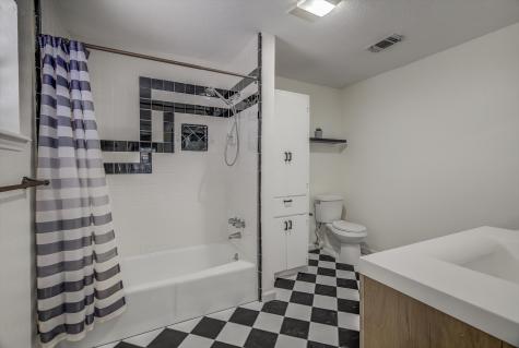 2128 59th Street Galveston TX 77551