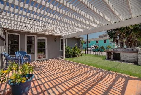 2128 59th Street Galveston TX 77551