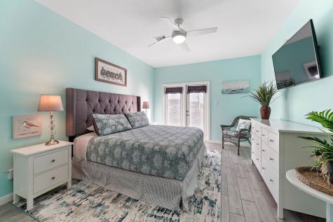 4211 Navarro Drive Galveston TX 77554