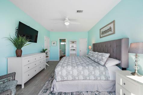 4211 Navarro Drive Galveston TX 77554
