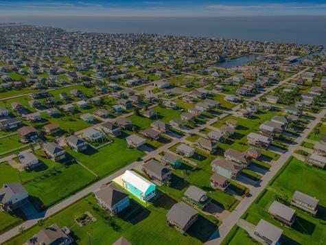 4211 Navarro Drive Galveston TX 77554