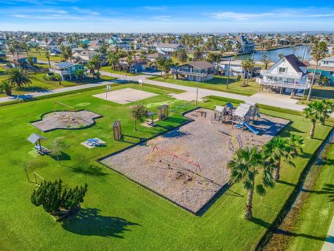 4211 Navarro Drive Galveston TX 77554