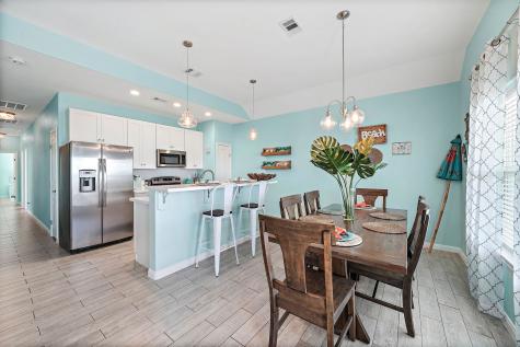 4211 Navarro Drive Galveston TX 77554