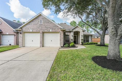 12126 Laguna Pointe Lane Houston TX 77041