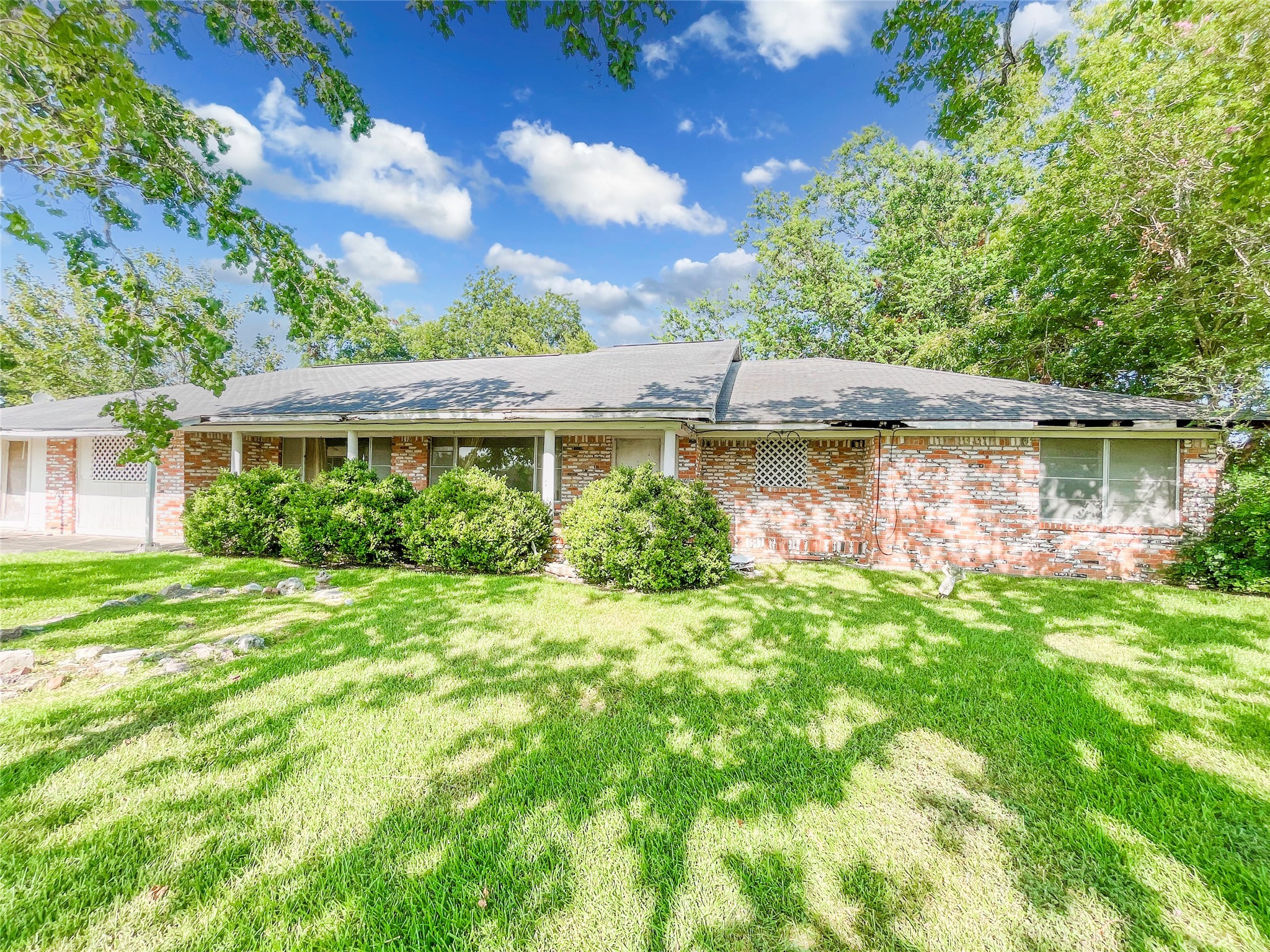 208 S Algeria Street Texas City TX 77591