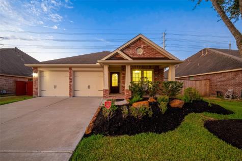 13707 Rainwater Drive Pearland TX 77584