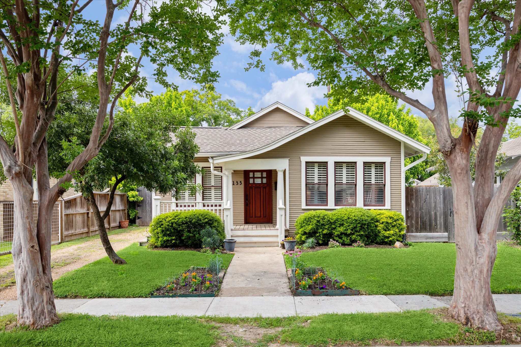 1135 Fugate Street Houston TX 77009