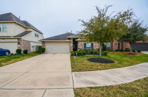18951 Hartford Falls Lane Richmond TX 77407