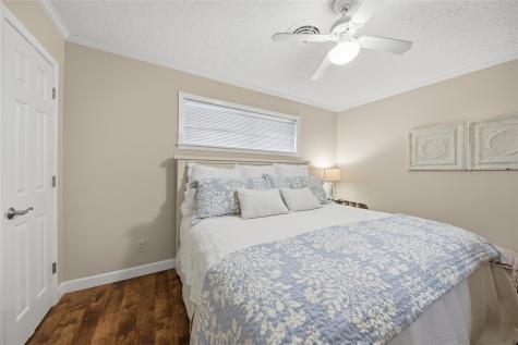2007 Geney Street Brenham TX 77833