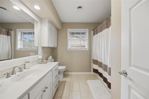 2007 Geney Street Brenham TX 77833