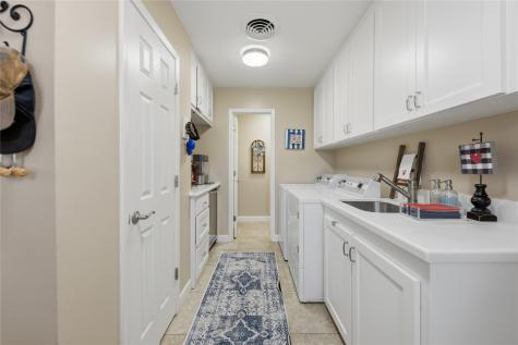 2007 Geney Street Brenham TX 77833