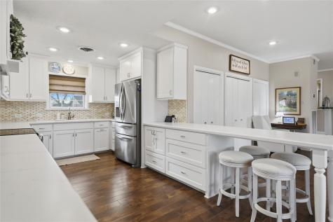 2007 Geney Street Brenham TX 77833