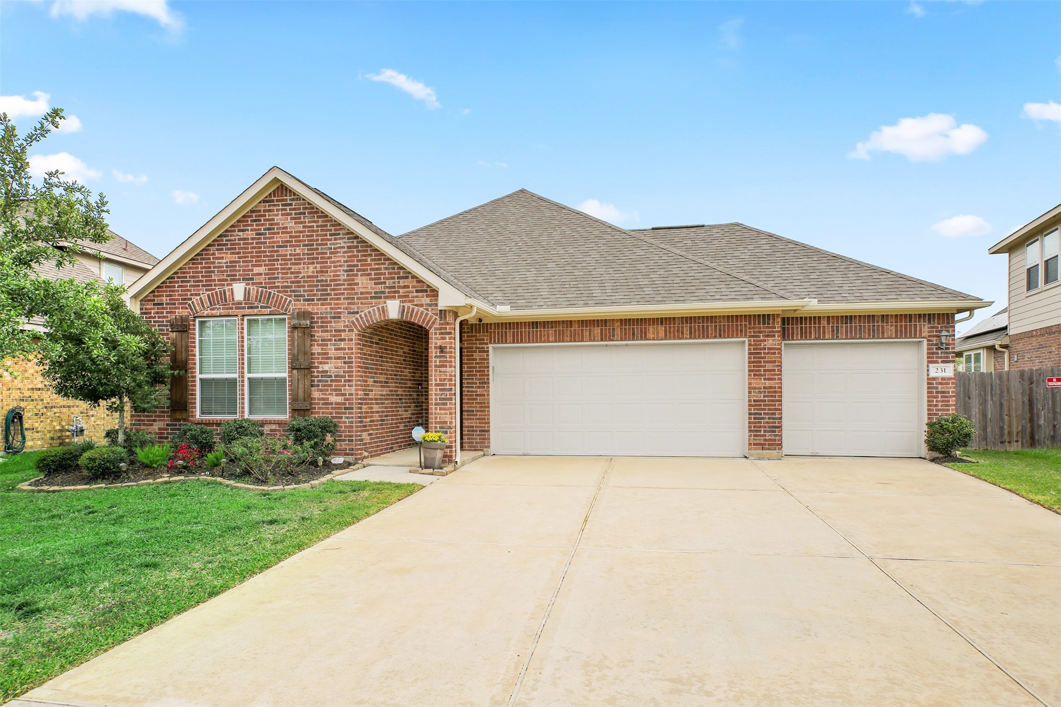 231 Harbor Bend Lane Dickinson TX 77539