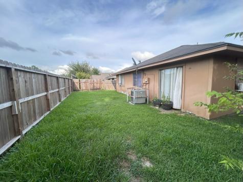 3910 Buckhurst Drive Houston TX 77066