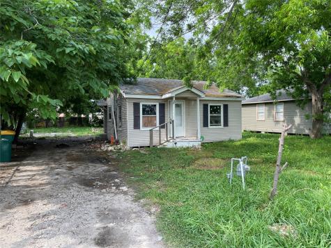3912 Mckinney Extension La Marque TX 77568