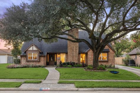 1914 Willowlake Drive Houston TX 77077