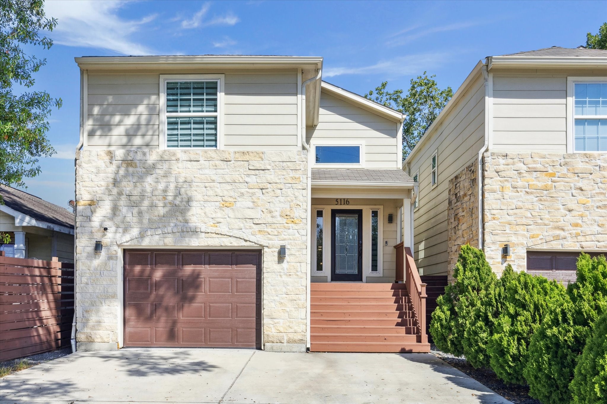 5116 Creekmont Drive Houston TX 77091