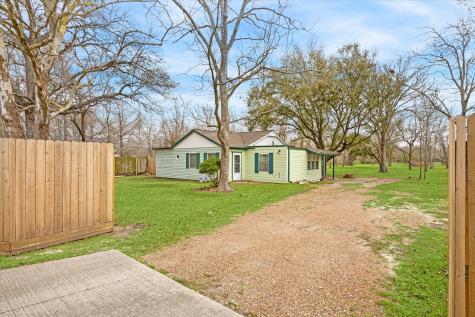 2027 Fm 646 Road N Santa Fe TX 77510