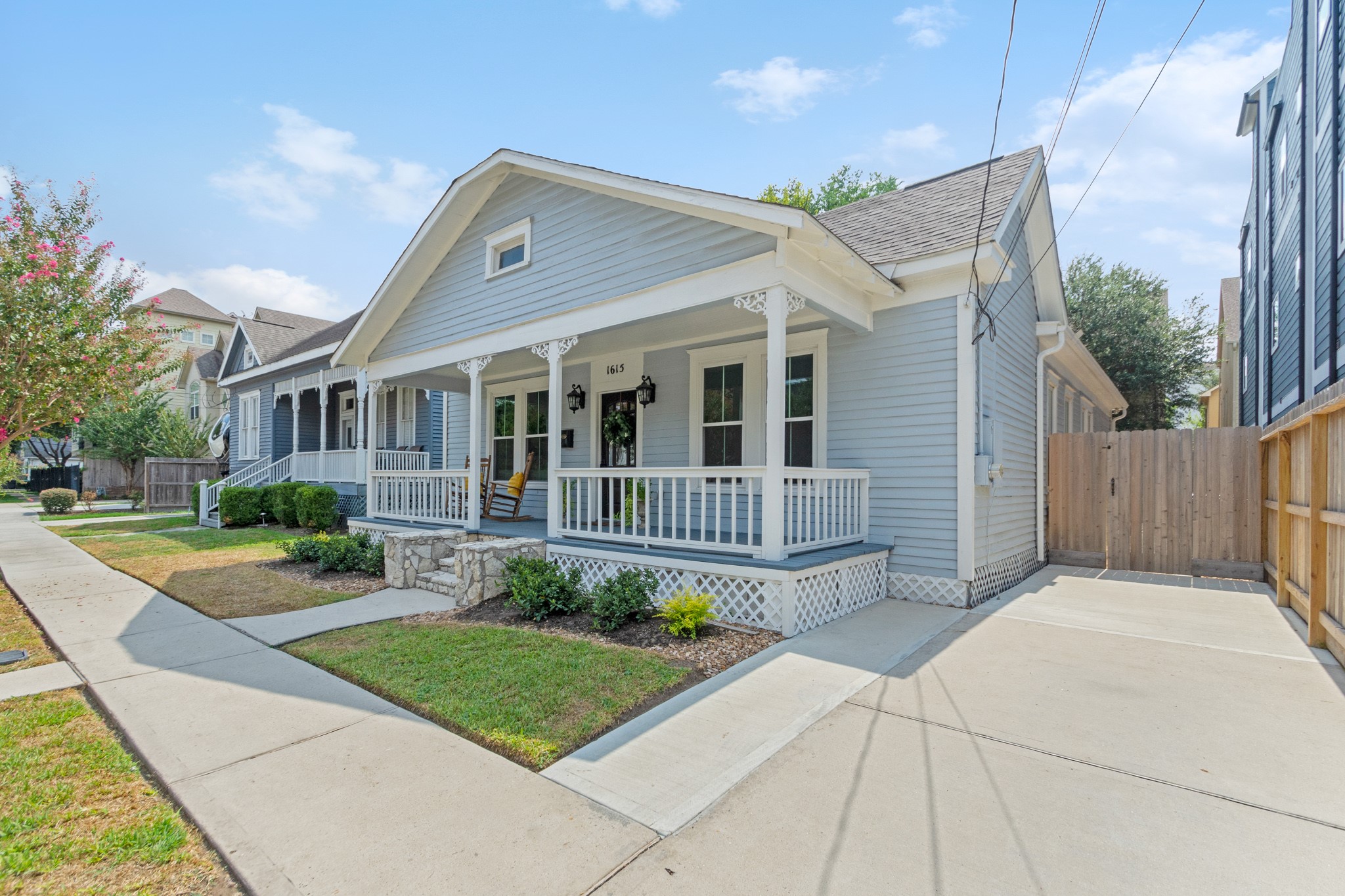 1615 Summer Street Houston TX 77007