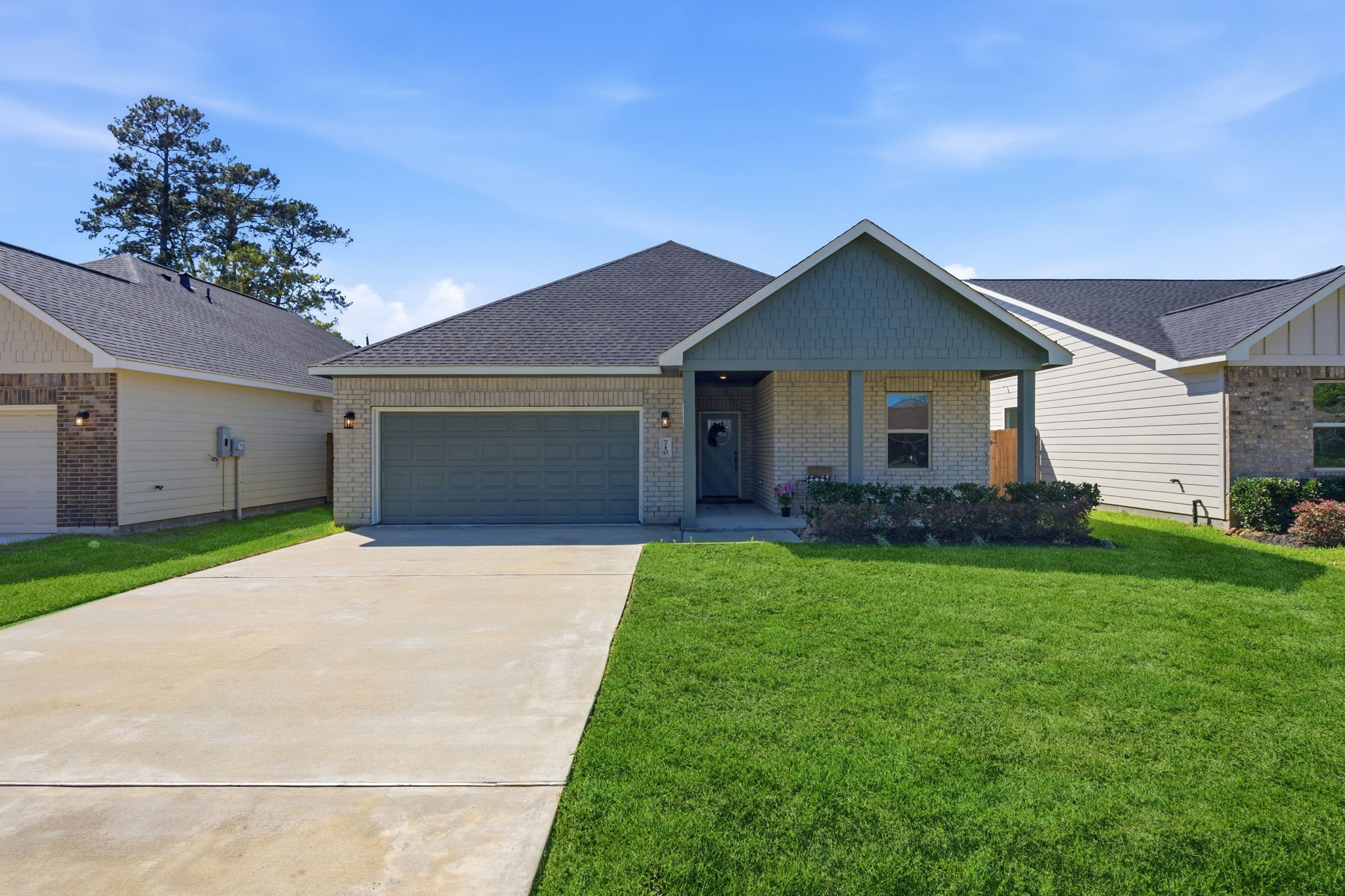 710 Duncan Avenue Cleveland TX 77327