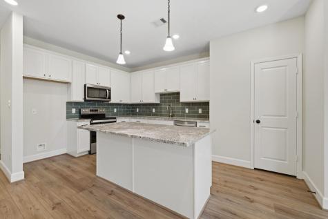 710 Duncan Avenue Cleveland TX 77327