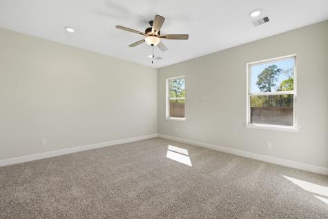 710 Duncan Avenue Cleveland TX 77327