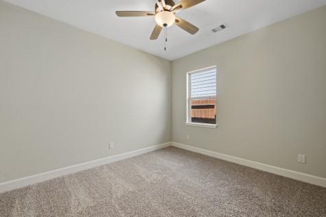 710 Duncan Avenue Cleveland TX 77327