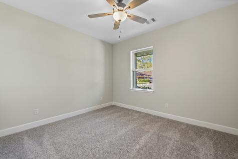 710 Duncan Avenue Cleveland TX 77327