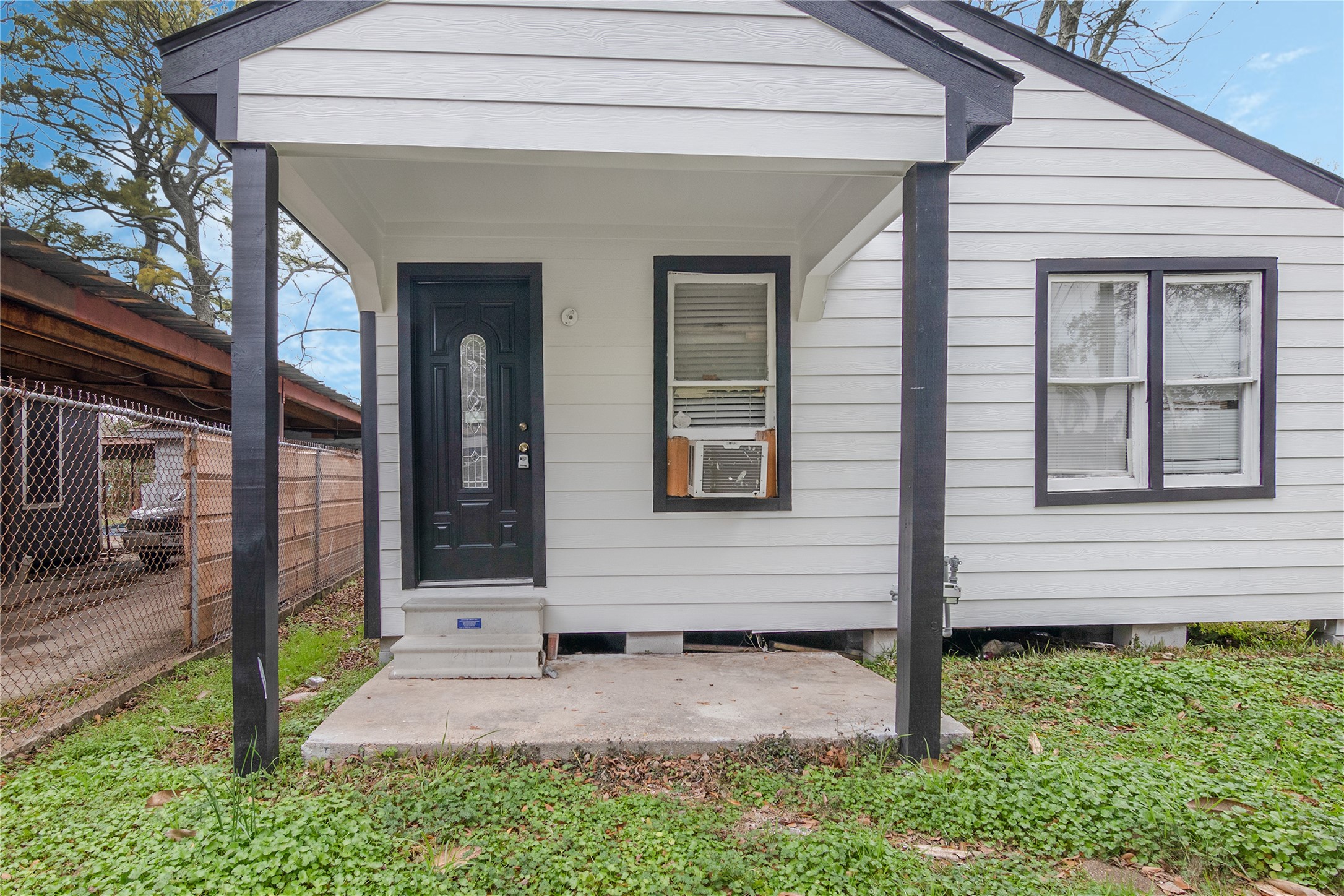 5631 Finch Street Houston TX 77028